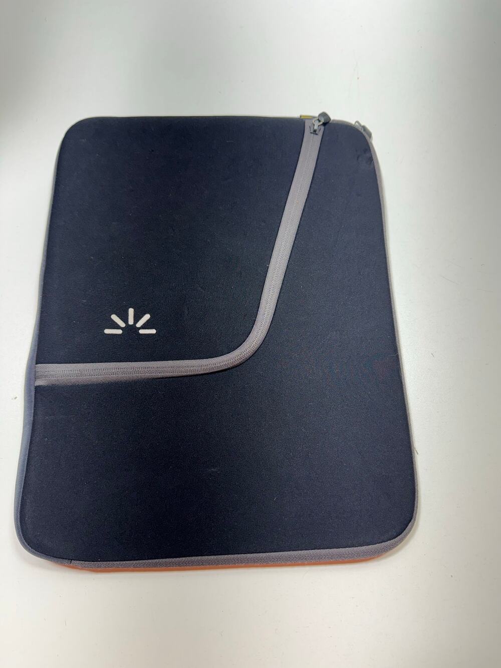 Case Logic 14.4” Laptop Sleeve Cover Zipper Black Office Professional School